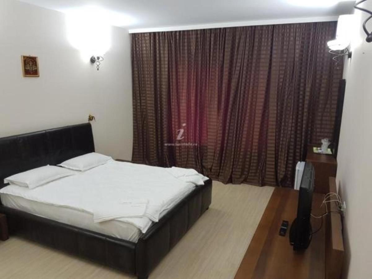 Vila Regal Mamaia Luaran gambar