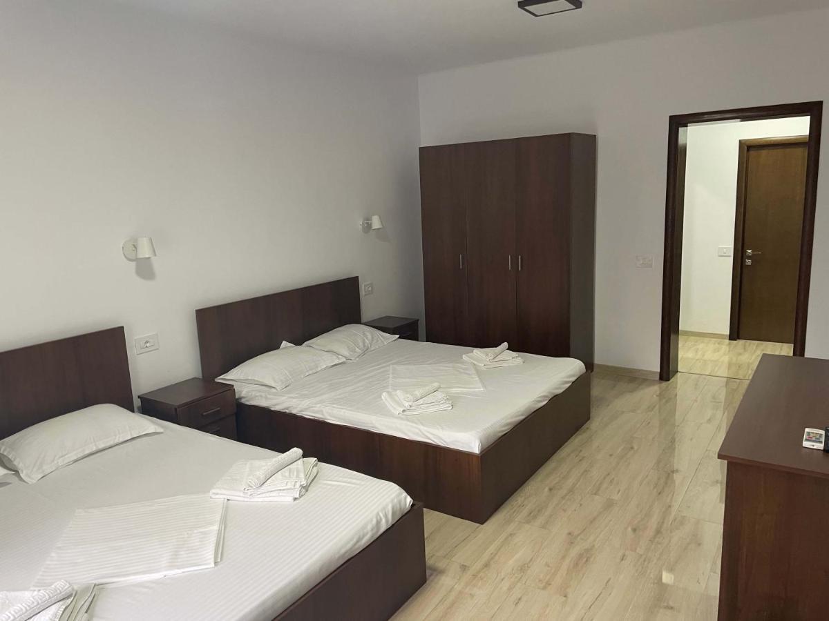 Vila Regal Mamaia Luaran gambar