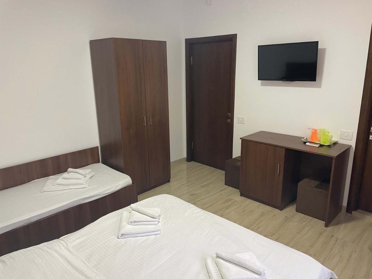 Vila Regal Mamaia Luaran gambar