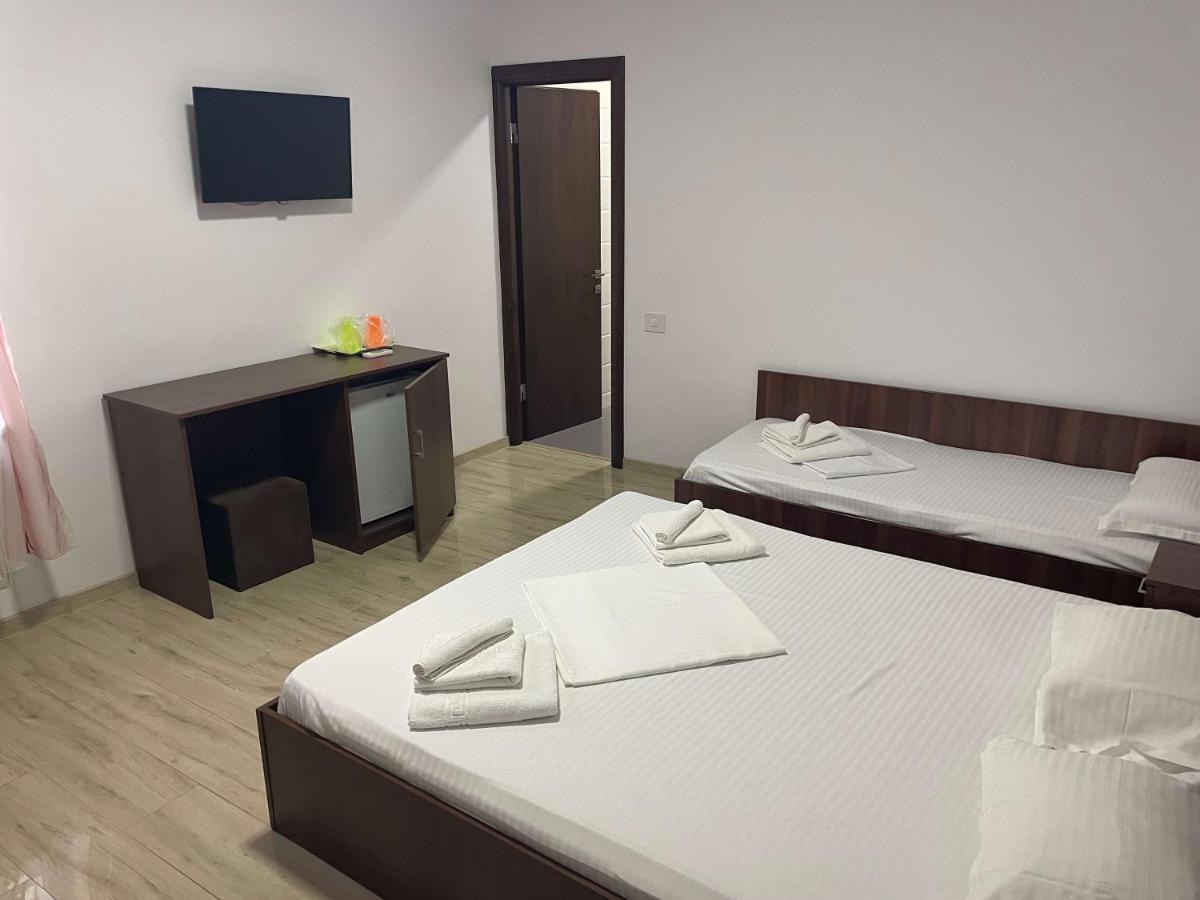 Vila Regal Mamaia Luaran gambar