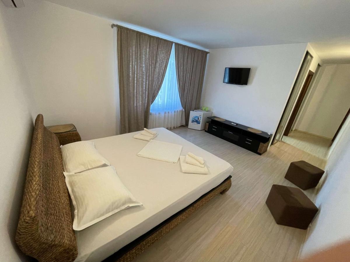 Vila Regal Mamaia Luaran gambar